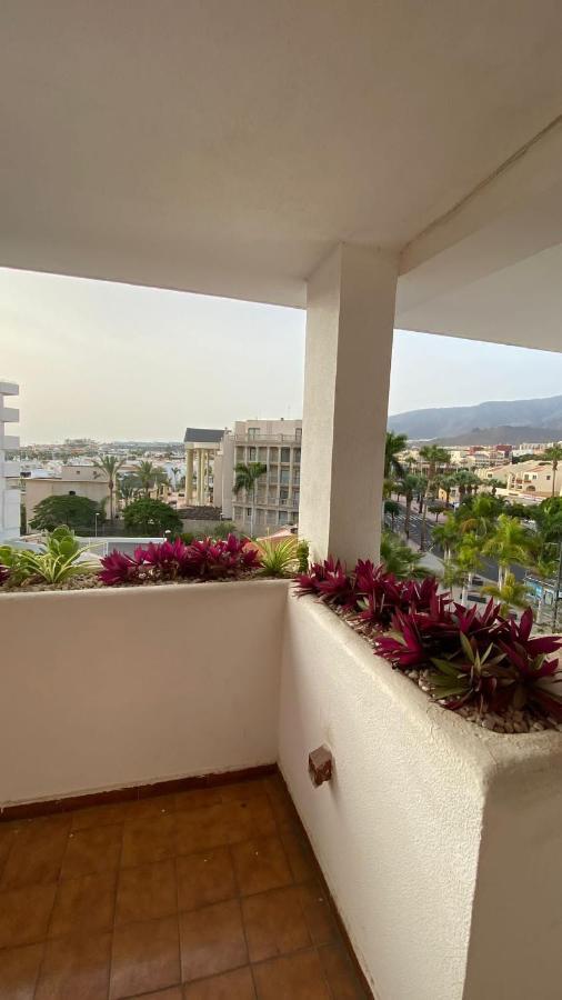 Cozy Apartment Close To Fanabe Beach, Tenerife Адехе Экстерьер фото